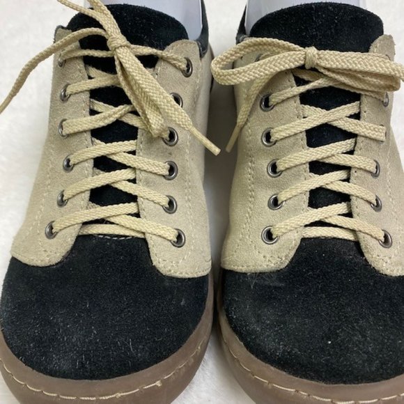 Rebels Suede Lace Up Tan Black Sneakers, size 6 - Picture 2 of 6